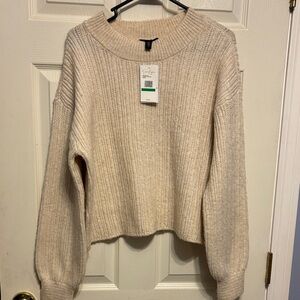 NEW Women’s Jessica Simpson Sweater